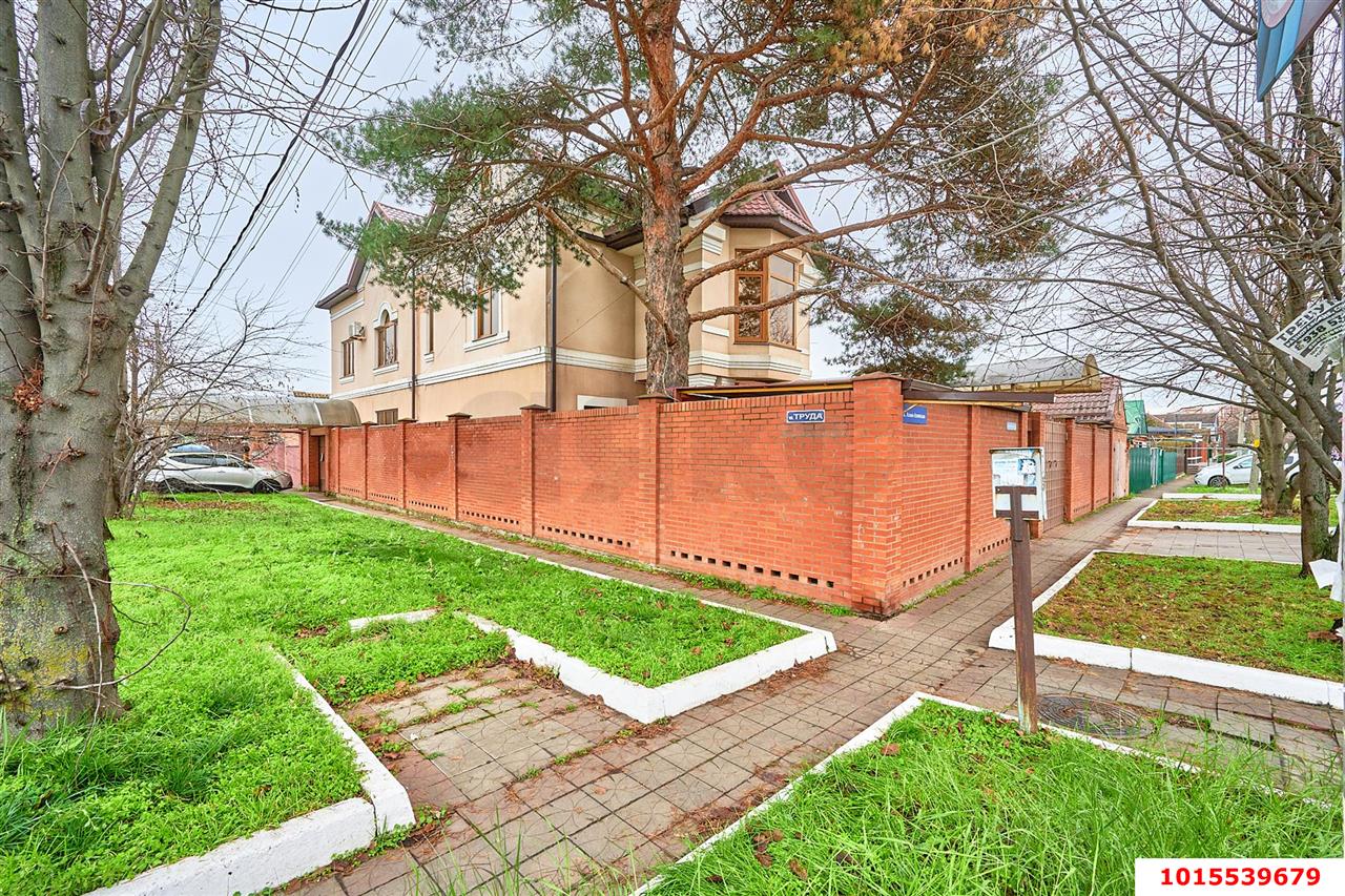 Фото №3: Дом 465&nbsp;м² + 6&nbsp;сот., 2&nbsp;эт. - Краснодар, Западный внутригородской округ, мкр. Кожзавод, ул. Алма-Атинская, 251
