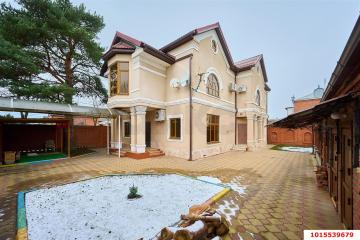 Фото №1: Дом 465&nbsp;м² + 6&nbsp;сот., 2&nbsp;эт. - Краснодар, мкр. Кожзавод, ул. Алма-Атинская, 251
