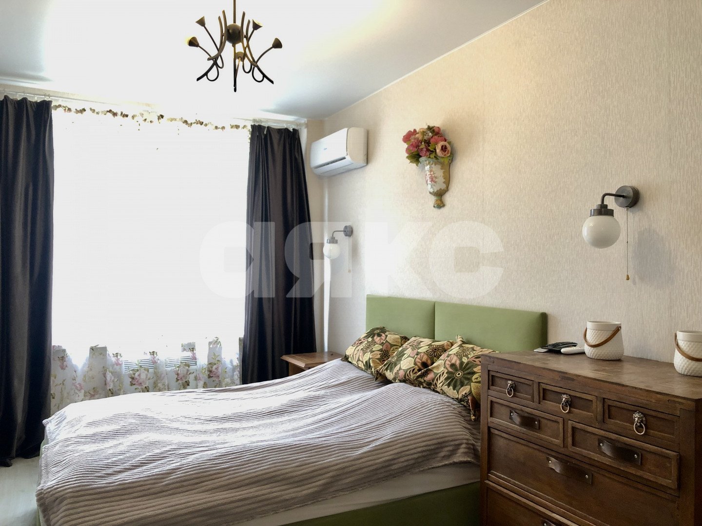 Фото №8: 2-комнатная квартира 52&nbsp;м², 1/5&nbsp;эт. - Сукко, мкр. жилой комплекс Холидей Хаус, ул. Мирная, 11к3