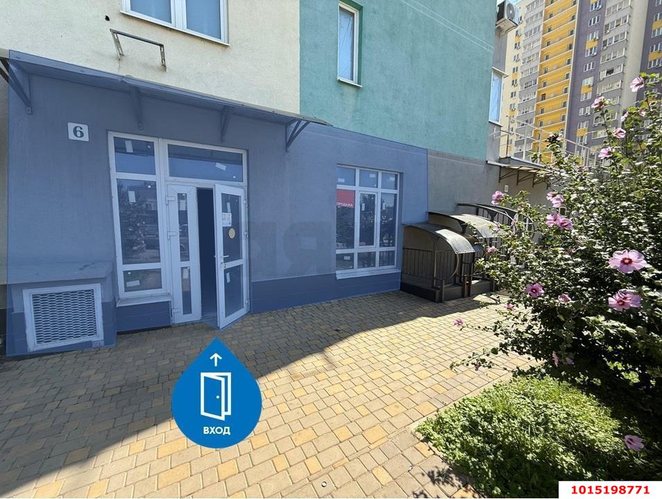 Фото №2: Торговое помещение 110&nbsp;м², 1/18&nbsp;эт. - Краснодар, Карасунский внутригородской округ, мкр. Сосновый Бор, ул. имени Виктора Нарыкова, 10