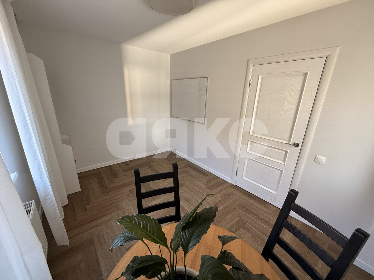 Фото №9: 3-комнатная квартира 84&nbsp;м², 5/9&nbsp;эт. - Раздольное, Хостинский, жилой комплекс Министерские Озёра, мкр. квартал Город Детства, ул. Тепличная, 71к10