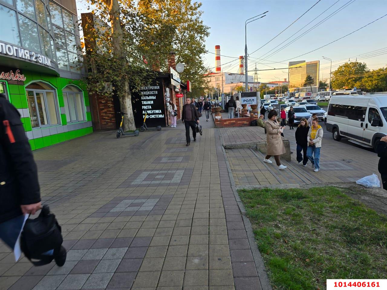 Фото №1: Отдельное здание 385&nbsp;м², 1/2&nbsp;эт. - Краснодар, Карасунский внутригородской округ, ж/м Пашковский, ул. Трамвайная, 14