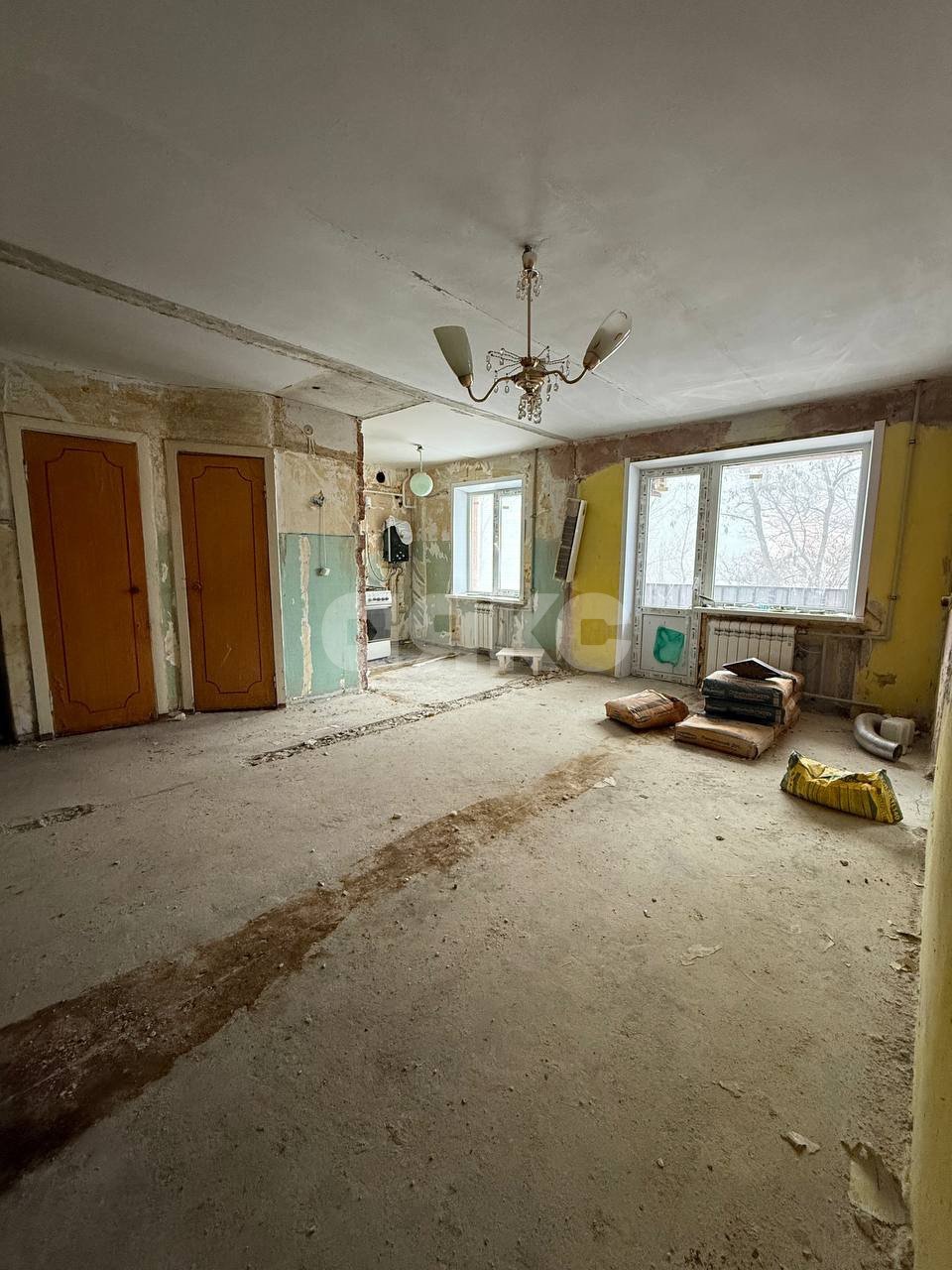 Фото №3: 3-комнатная квартира 55&nbsp;м², 2/5&nbsp;эт. - Мариуполь, р. Жовтневый, ул. Энгельса, 32