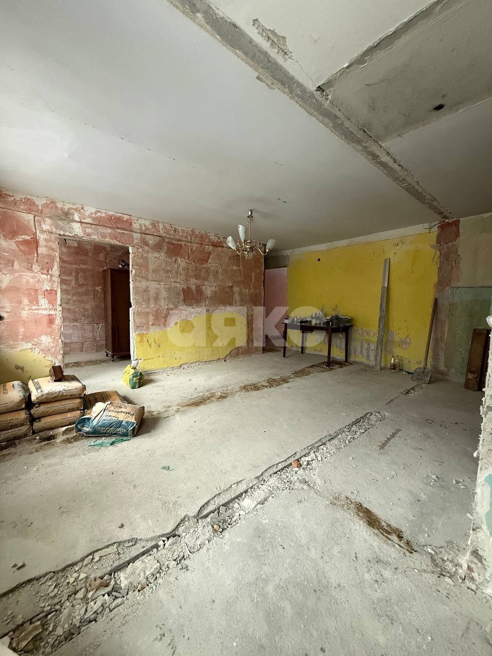 Фото №2: 3-комнатная квартира 55&nbsp;м², 2/5&nbsp;эт. - Мариуполь, р. Жовтневый, ул. Энгельса, 32