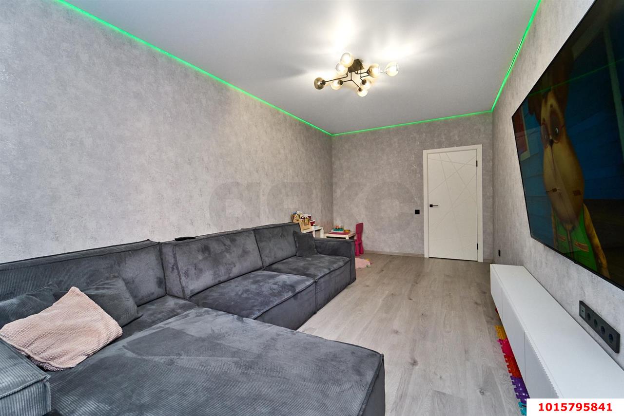 Фото №14: 2-комнатная квартира 60&nbsp;м², 13/16&nbsp;эт. - Краснодар, Прикубанский внутригородской округ, мкр. ЖК Красная Площадь, ул. Конгрессная, 25