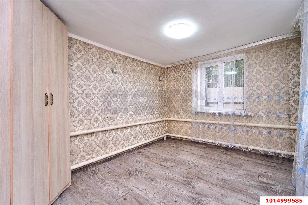 Фото №5: Часть дома 55&nbsp;м² + 1.5&nbsp;сот., 1&nbsp;эт. - Краснодар, Центральный внутригородской округ, мкр. Дубинка, ул. 1-я Линия Поймы реки Кубань, 165