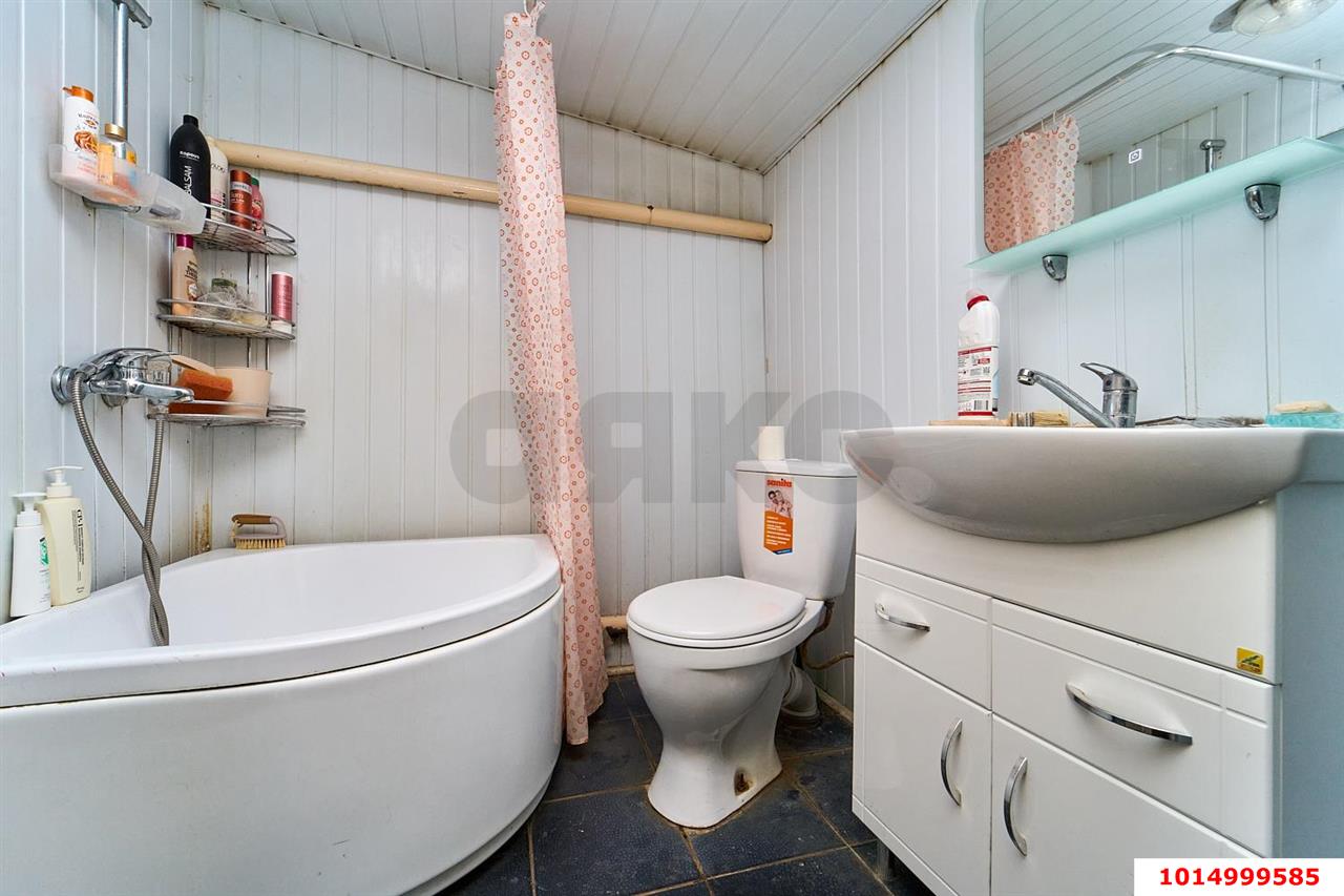 Фото №8: Часть дома 55&nbsp;м² + 1.5&nbsp;сот., 1&nbsp;эт. - Краснодар, Центральный внутригородской округ, мкр. Дубинка, ул. 1-я Линия Поймы реки Кубань, 165
