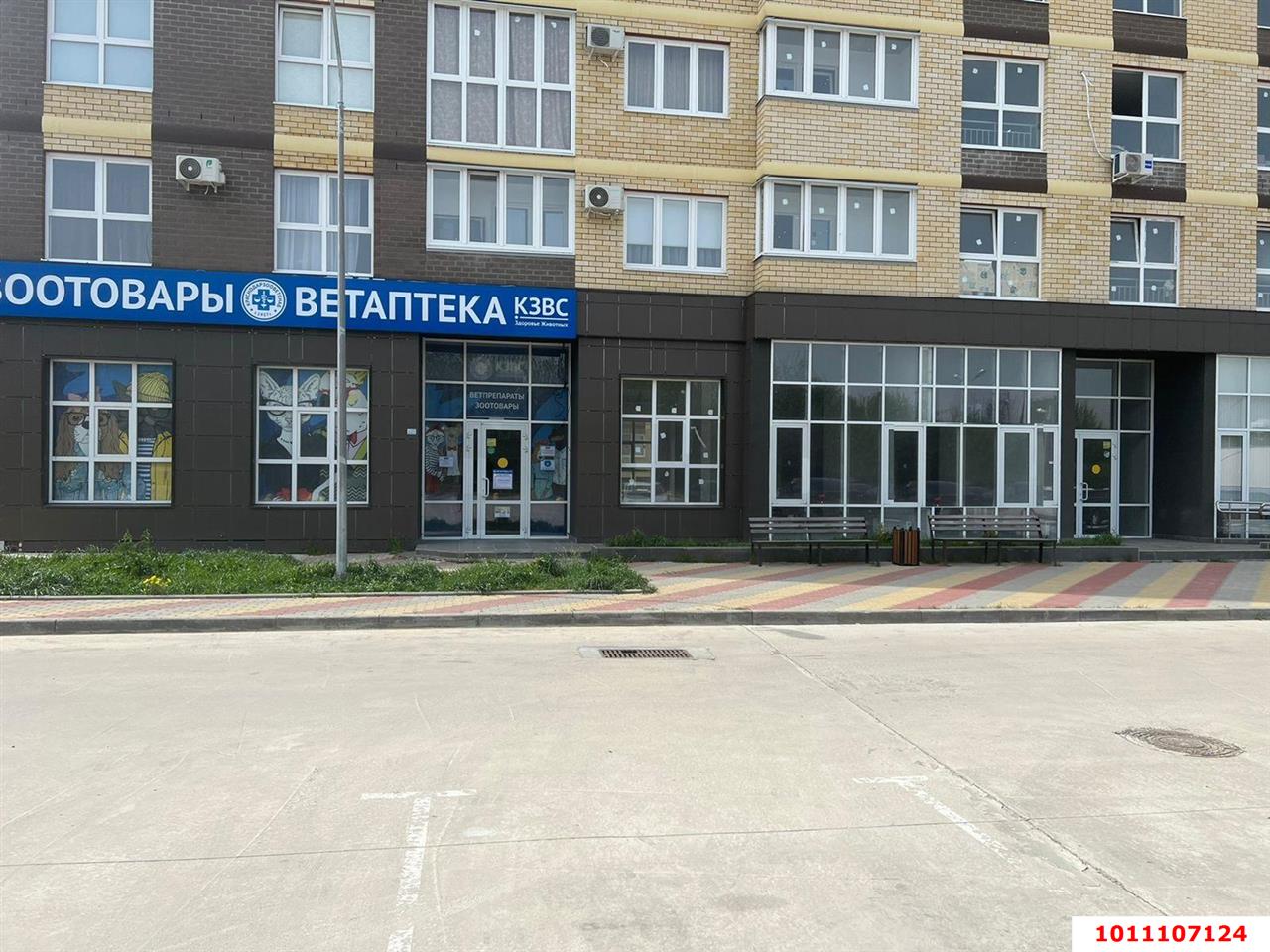 Фото №3: Торговое помещение 136&nbsp;м², 1/8&nbsp;эт. - Краснодар, Карасунский внутригородской округ, ЖК Марсель 2, ж/р Новознаменский, ул. Войсковая, 22