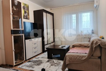 Фото №1: 1-комнатная квартира 34 м², 3/4 эт. - Горячий Ключ, мкр. Администрация, ул. Ленина, 252
