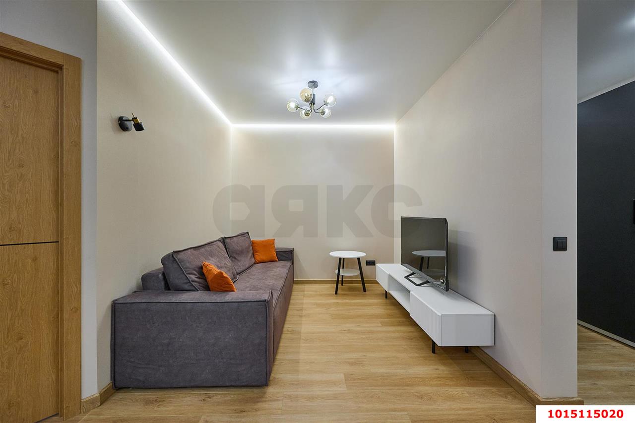 Фото №5: 2-комнатная квартира 73&nbsp;м², 7/24&nbsp;эт. - Краснодар, Центральный внутригородской округ, Табачная Фабрика, мкр. ЖК Все Свои Вип, ул. Колхозная, 5