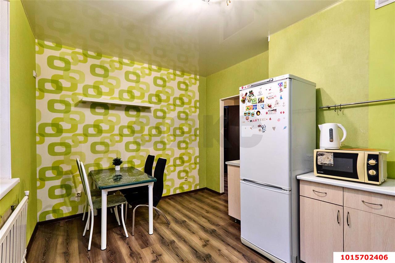 Фото №8: 2-комнатная квартира 85&nbsp;м², 5/14&nbsp;эт. - Краснодар, Западный внутригородской округ, мкр. Юбилейный, ул. Думенко, 21