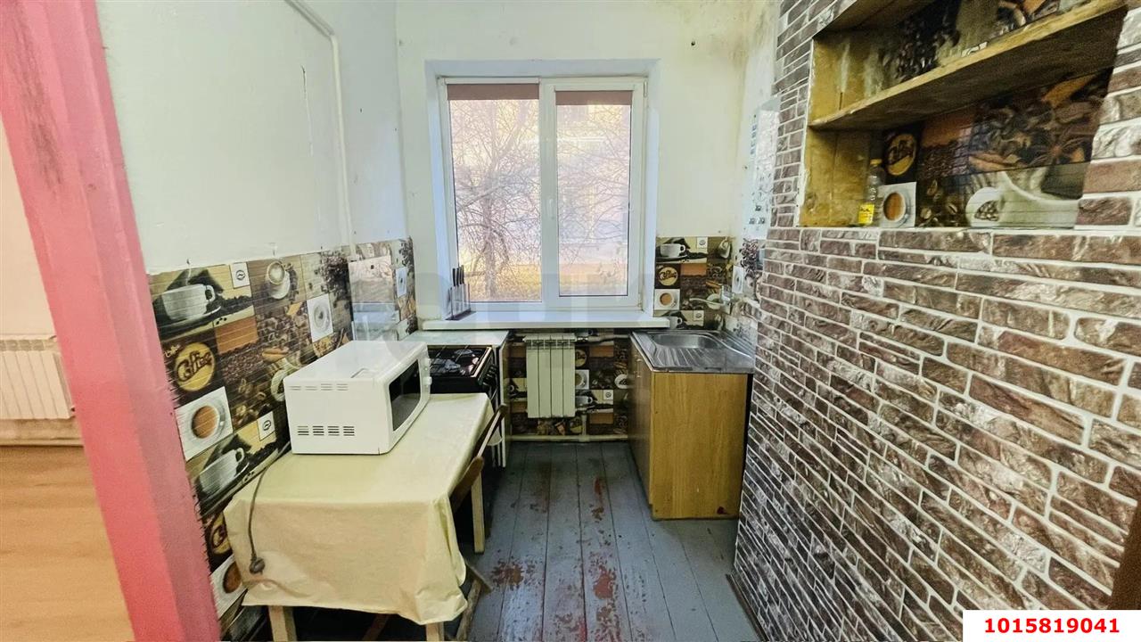 Фото №3: 2-комнатная квартира 47&nbsp;м², 1/2&nbsp;эт. - Славянск-на-Кубани, ул. Отдельская, 250