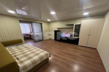 Фото №1: 2-комнатная квартира 44 м², 1/5 эт. - Сочи, мкр. Гагарина, б-р Цветной, 34