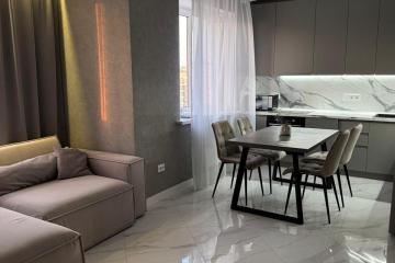 Фото №1: 2-комнатная квартира 61&nbsp;м², 18/18&nbsp;эт. - Краснодар, мкр. ЖК Смоленский, ул. Восточно-Кругликовская, 30/2