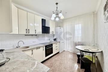 Фото №1: 2-комнатная квартира 54 м², 6/8 эт. - Краснодар, мкр. ЖК Атмосфера, ул. Московская, 125к1