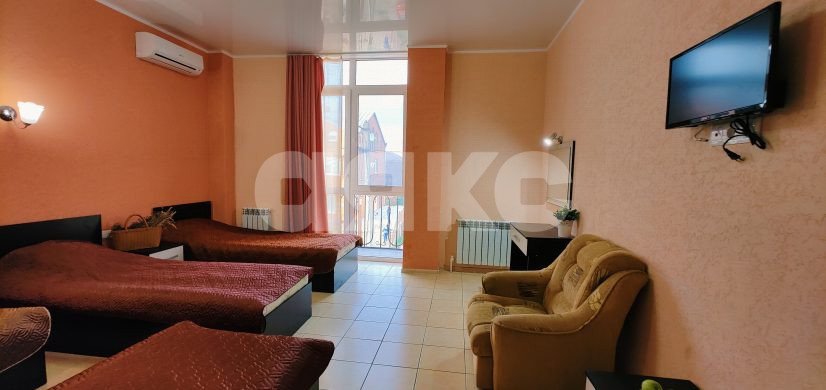Фото №22: Дом 900&nbsp;м² + 6.7&nbsp;сот., 4&nbsp;эт. - Витязево, ул. Черноморская, 30