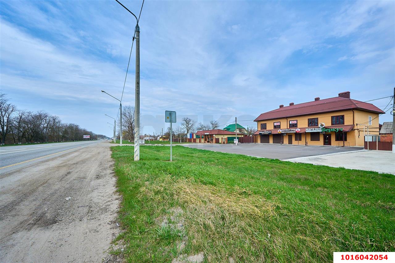 Фото №5: Отдельное здание 450&nbsp;м², 3/3&nbsp;эт. - Ивановская, ул. Рыночная, 53