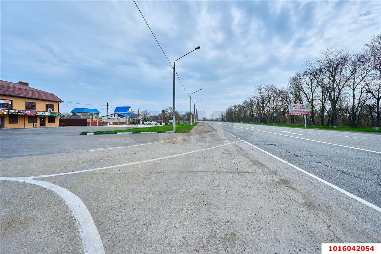 Фото №4: Отдельное здание 450&nbsp;м², 3/3&nbsp;эт. - Ивановская, ул. Рыночная, 53