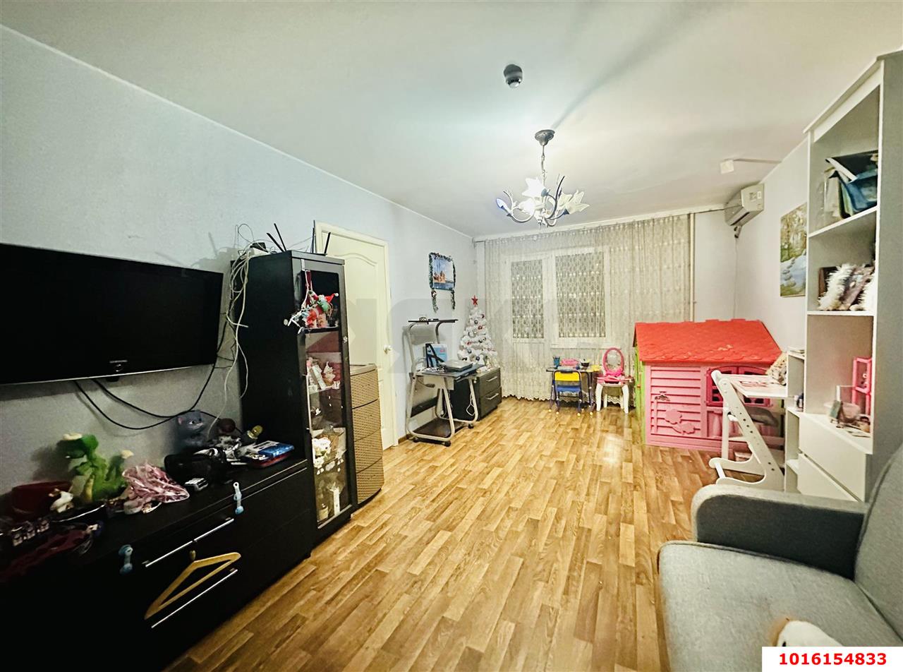 Фото №4: 2-комнатная квартира 60&nbsp;м², 9/16&nbsp;эт. - Краснодар, Карасунский внутригородской округ, мкр. Почтовый, пр-кт имени писателя Знаменского, 24