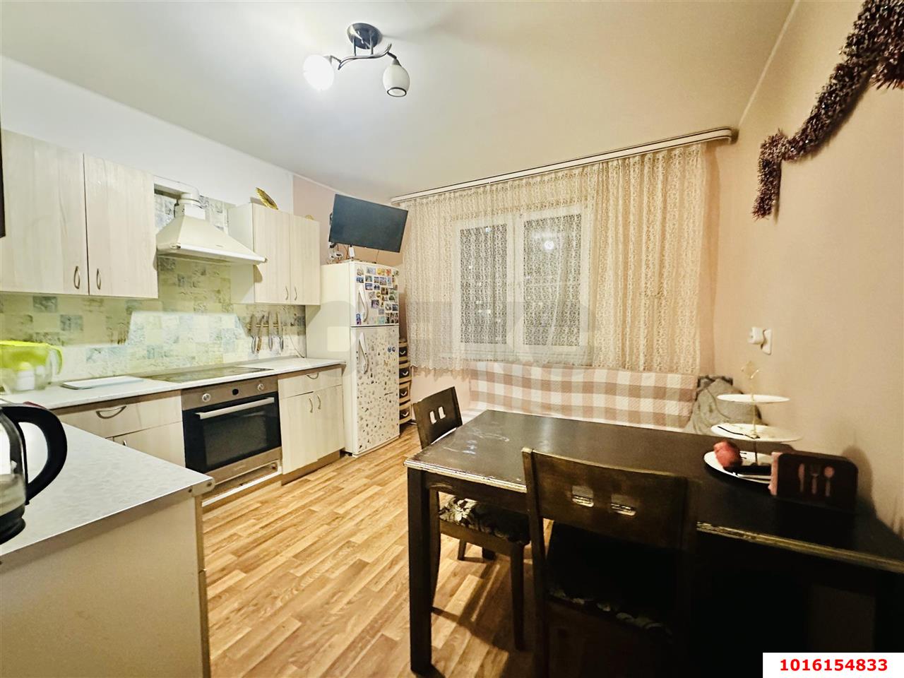 Фото №1: 2-комнатная квартира 60&nbsp;м², 9/16&nbsp;эт. - Краснодар, Карасунский внутригородской округ, мкр. Почтовый, пр-кт имени писателя Знаменского, 24