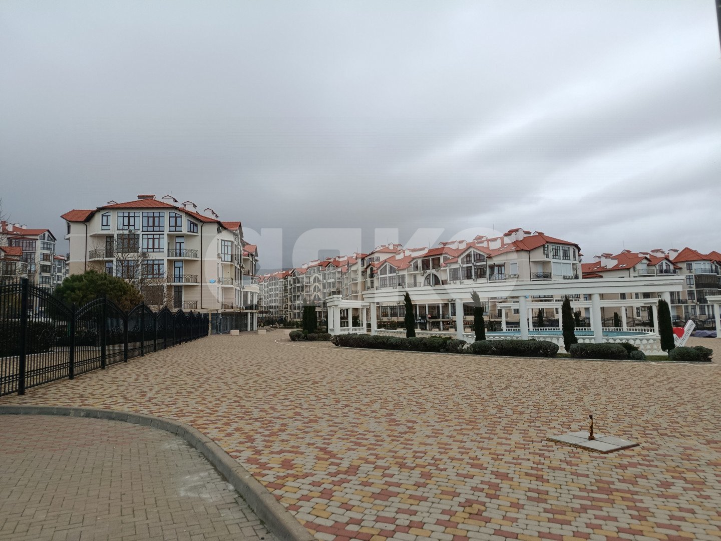 Фото №13: 1-комнатная квартира 42&nbsp;м², 7/8&nbsp;эт. - Геленджик, Толстый Мыс, мкр. жилой комплекс Черноморский-2, ул. Крымская, 22к19