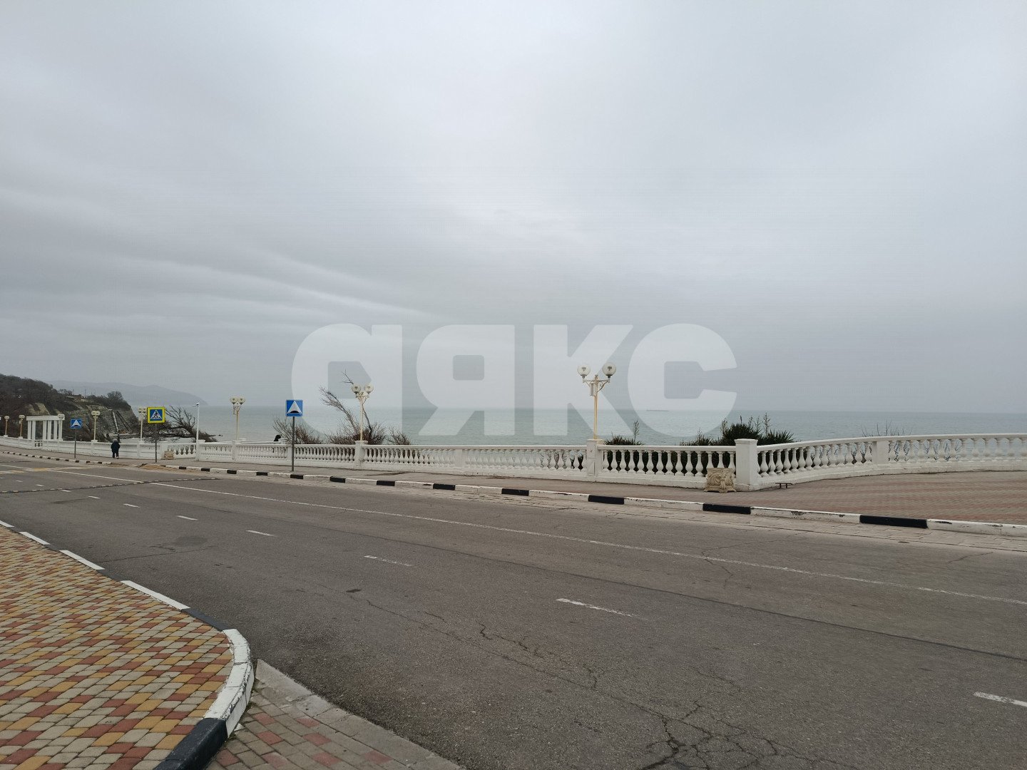Фото №14: 1-комнатная квартира 42&nbsp;м², 7/8&nbsp;эт. - Геленджик, Толстый Мыс, мкр. жилой комплекс Черноморский-2, ул. Крымская, 22к19
