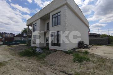 Фото №1: Дуплекс 160 м² + 2 сот., 2 эт. - Горячий Ключ, мкр. Старый Рынок, ул. Кондратьева
