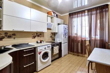 Фото №1: 2-комнатная квартира 47 м², 3/5 эт. - Краснодар, мкр. Музыкальный, ул. Ангарская, 29/1