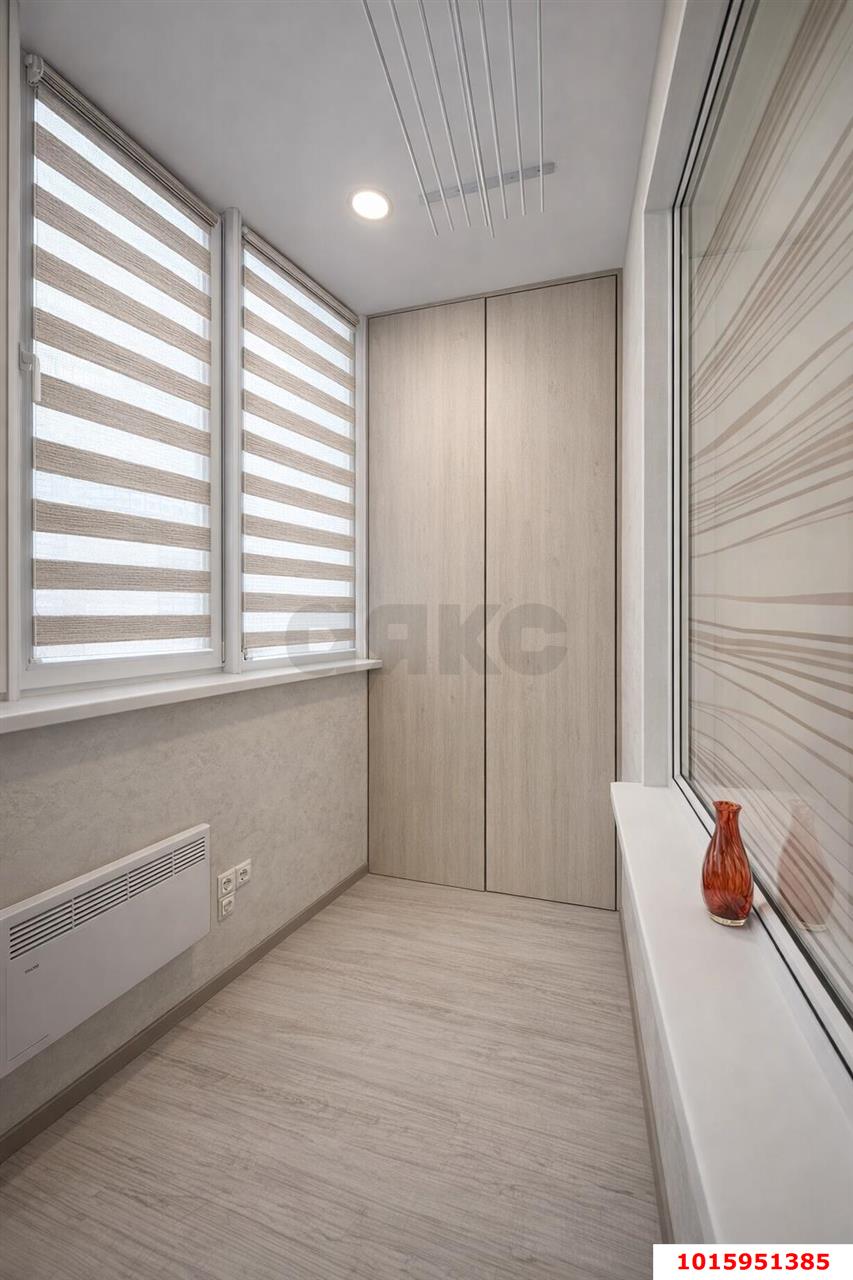 Фото №1: 2-комнатная квартира 10&nbsp;м², 13/16&nbsp;эт. - Краснодар, Прикубанский внутригородской округ, Калинино, Завод Радиоизмерительных Приборов, мкр. ЖК Акварели-2, ул. Тепличная, 62/1к3