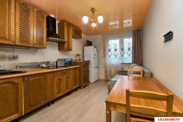 Фото №1: 1-комнатная квартира 41 м², 2/18 эт. - Краснодар, мкр. жилой комплекс Симфония, ул. Российская, 74