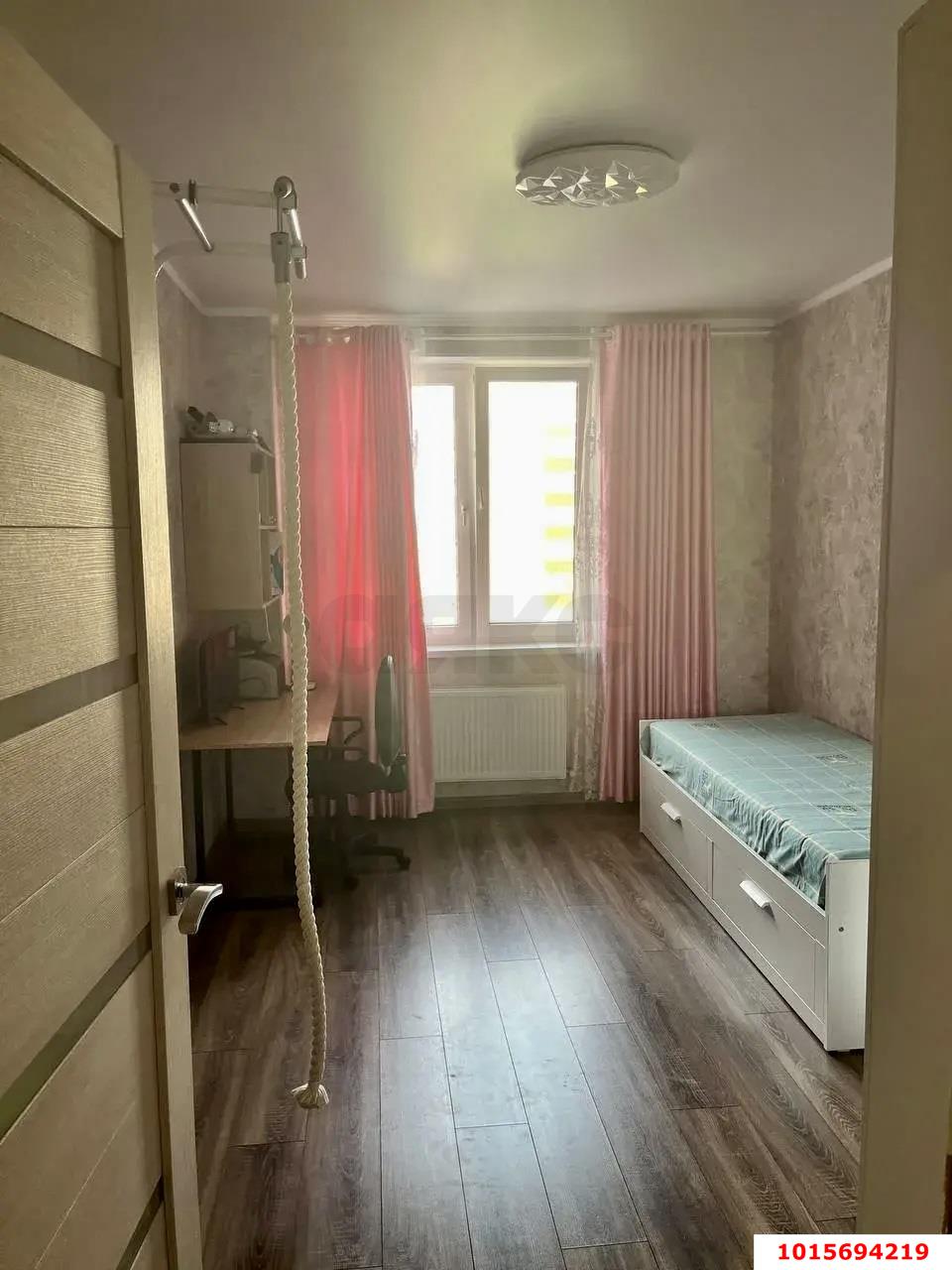 Фото №3: 2-комнатная квартира 56&nbsp;м², 4/5&nbsp;эт. - Краснодар, Прикубанский внутригородской округ, мкр. жилой комплекс Краски, ул. Краеведа Соловьёва, 6