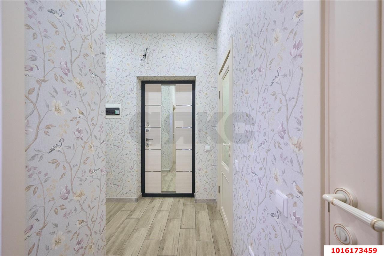 Фото №12: 1-комнатная квартира 43&nbsp;м², 1/3&nbsp;эт. - Краснодар, Прикубанский внутригородской округ, мкр. жилой комплекс Италия, ул. Веронская, 20