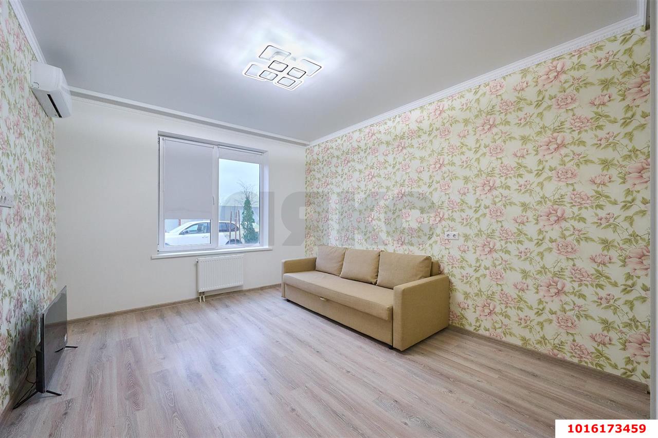 Фото №7: 1-комнатная квартира 43&nbsp;м², 1/3&nbsp;эт. - Краснодар, Прикубанский внутригородской округ, мкр. жилой комплекс Италия, ул. Веронская, 20