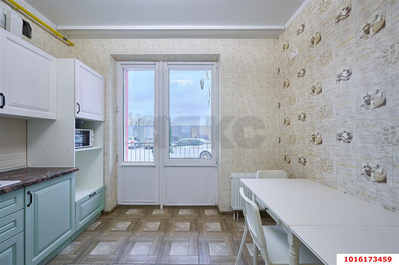 Фото №5: 1-комнатная квартира 43&nbsp;м², 1/3&nbsp;эт. - Краснодар, Прикубанский внутригородской округ, мкр. жилой комплекс Италия, ул. Веронская, 20