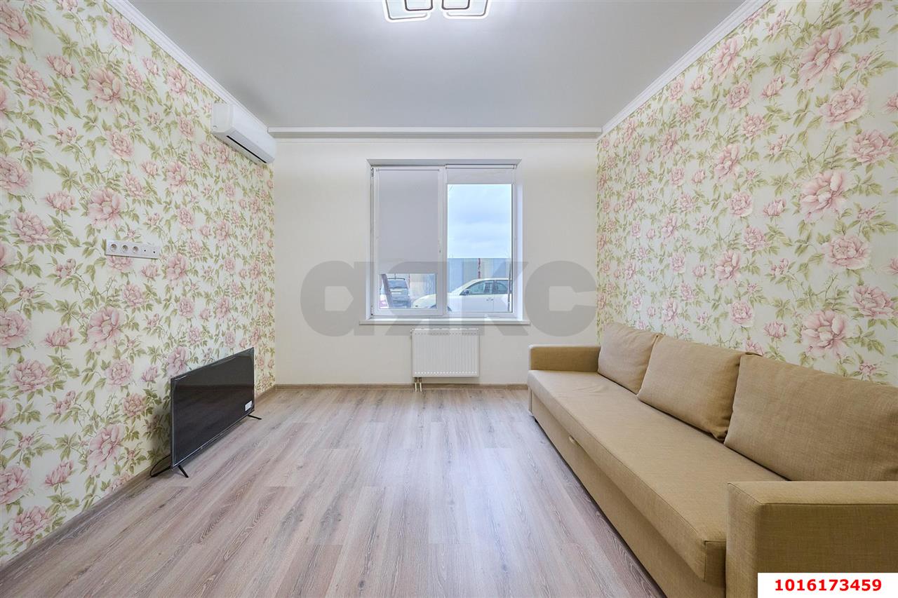Фото №6: 1-комнатная квартира 43&nbsp;м², 1/3&nbsp;эт. - Краснодар, Прикубанский внутригородской округ, мкр. жилой комплекс Италия, ул. Веронская, 20
