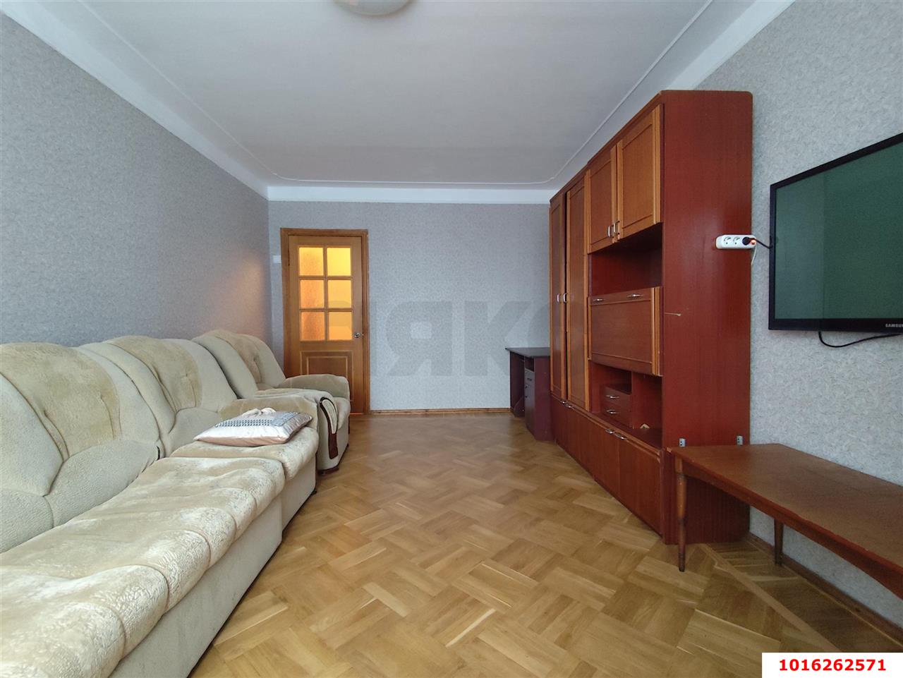 Фото №1: 3-комнатная квартира 80&nbsp;м², 12/14&nbsp;эт. - Краснодар, Западный внутригородской округ, мкр. Юбилейный, пр-кт Чекистов, 33к1