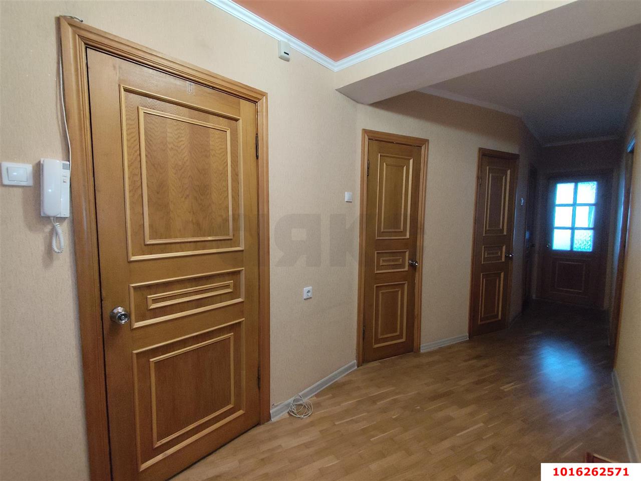 Фото №11: 3-комнатная квартира 80&nbsp;м², 12/14&nbsp;эт. - Краснодар, Западный внутригородской округ, мкр. Юбилейный, пр-кт Чекистов, 33к1