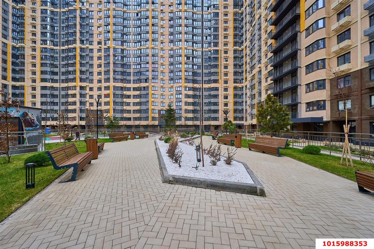 Фото №16: 3-комнатная квартира 80&nbsp;м², 14/23&nbsp;эт. - Краснодар, Карасунский внутригородской округ, Камвольно-суконный Комбинат, мкр. ЖК Урал, ул. Уральская, 87/7