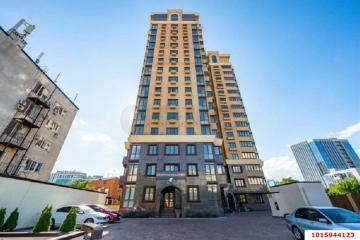 Фото №1: Пентхаус 245 м², 16/17 эт. - Краснодар, мкр. Центральный, ул. Митрофана Седина, 51/1