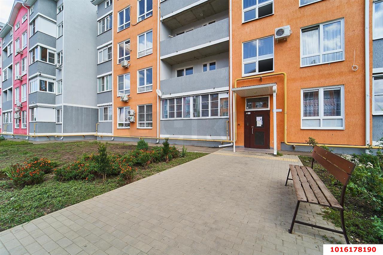 Фото №2: 2-комнатная квартира 42&nbsp;м², 4/4&nbsp;эт. - Краснодар, Прикубанский внутригородской округ, мкр. ЖК Дубровка, ул. Беговая, 56к2