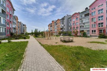 Фото №1: 2-комнатная квартира 42&nbsp;м², 4/4&nbsp;эт. - Краснодар, мкр. ЖК Дубровка, ул. Беговая, 56к2