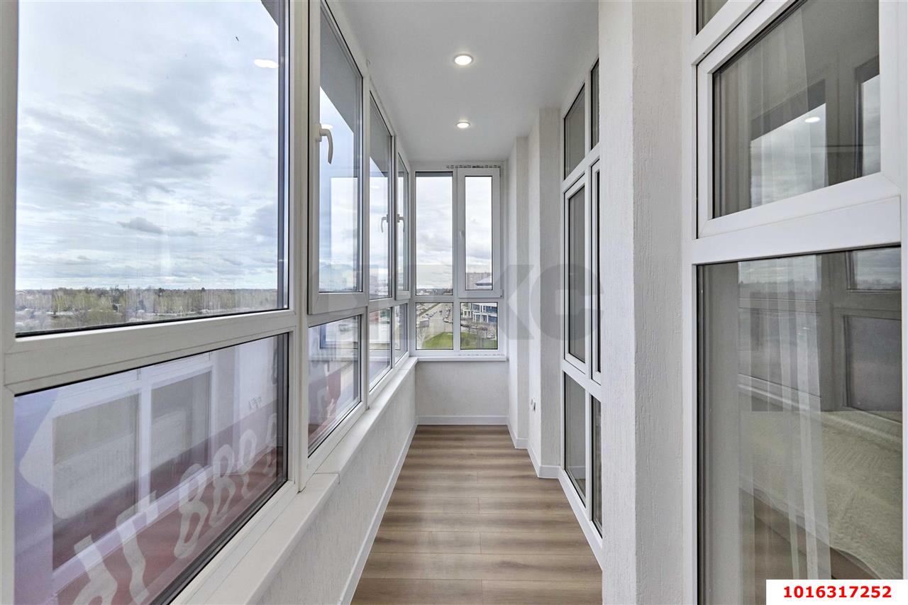 Фото №10: 2-комнатная квартира 63&nbsp;м², 6/9&nbsp;эт. - Краснодар, Прикубанский внутригородской округ, мкр. ЖК Архитектор, ул. Наставников, 14