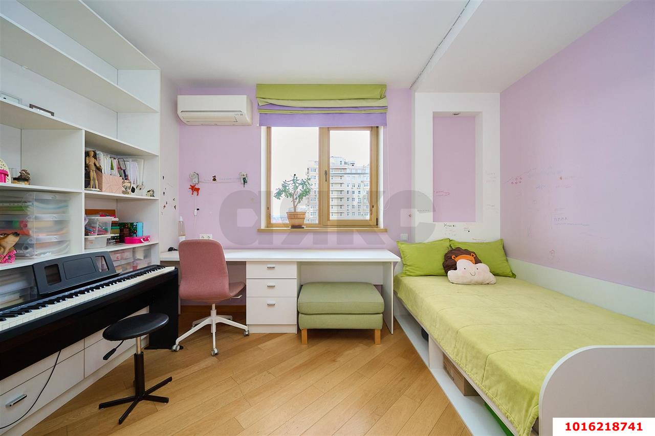 Фото №2: 3-комнатная квартира 140&nbsp;м², 10/16&nbsp;эт. - Краснодар, Западный внутригородской округ, мкр. Центральный, ул. имени Пушкина, 6