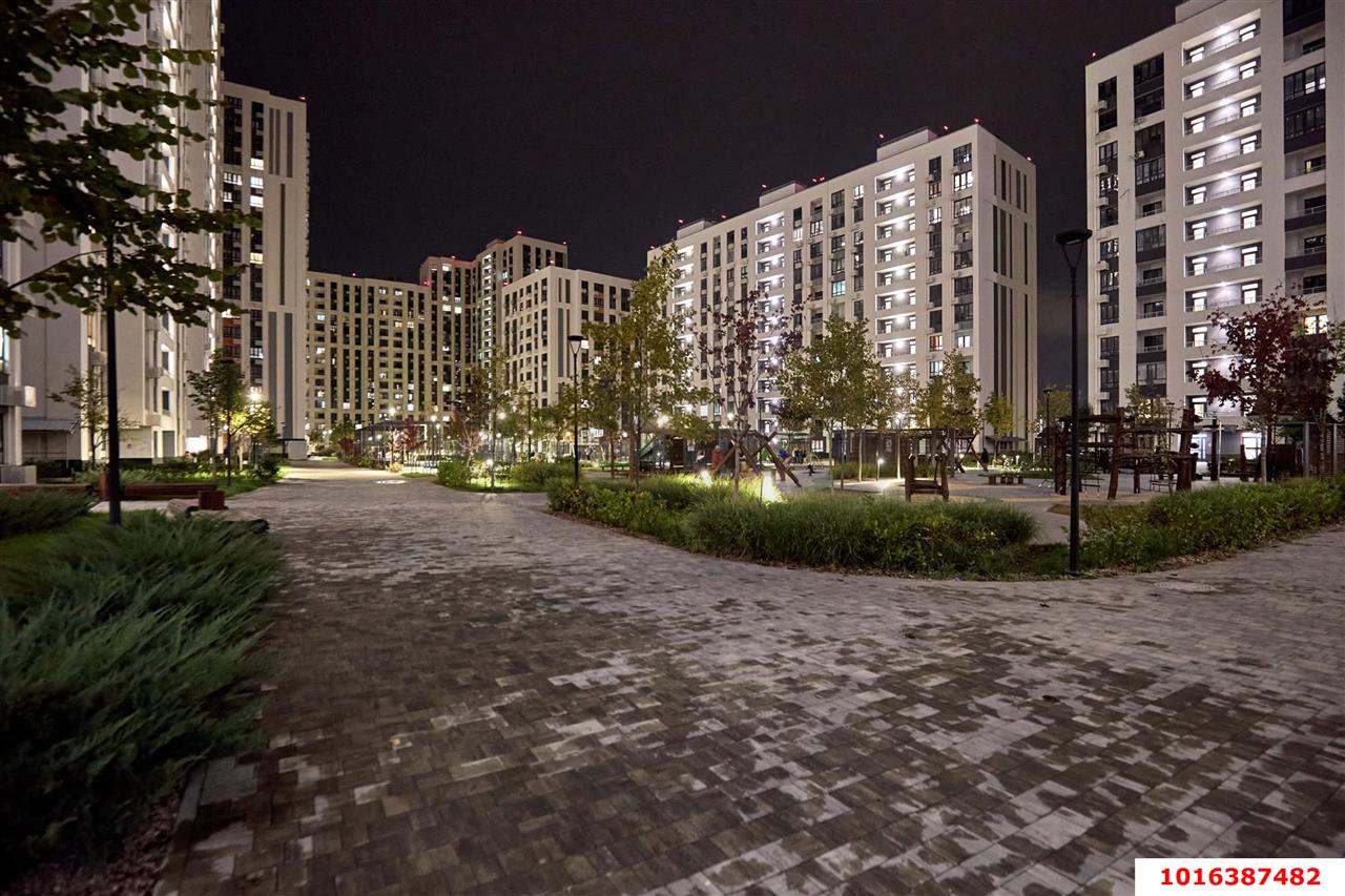 Фото №11: 2-комнатная квартира 56&nbsp;м², 14/18&nbsp;эт. - Краснодар, Прикубанский внутригородской округ, мкр. жилой комплекс Новелла, ул. Питерская, 40к1