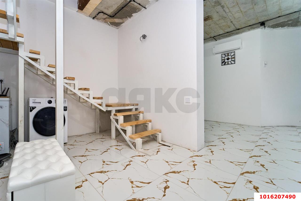 Фото №9: Дом 168&nbsp;м² + 10&nbsp;сот., 2&nbsp;эт. - Черников, мкр. Прикубанский внутригородской округ, ул. Центральная, 22/1