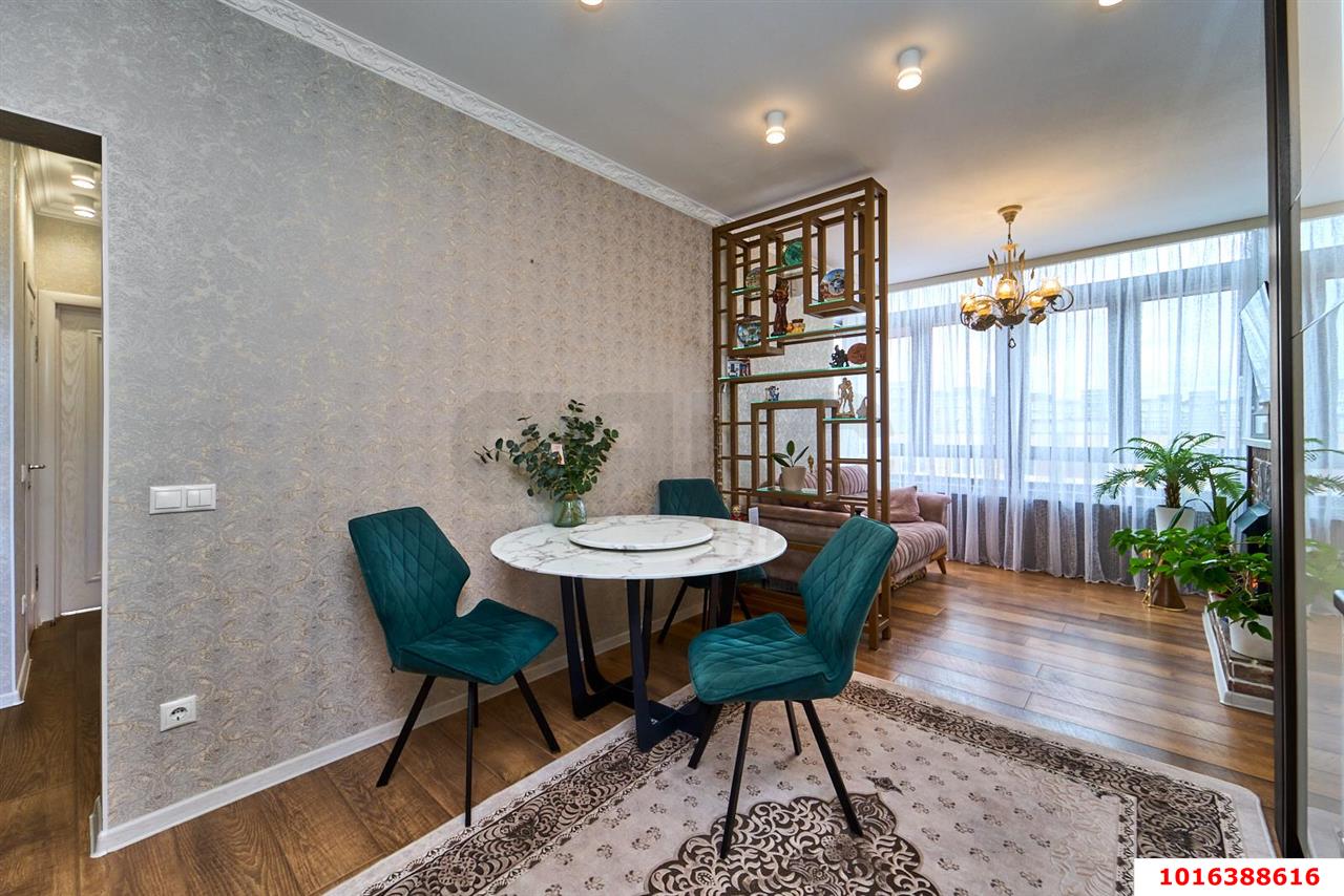 Фото №5: 2-комнатная квартира 60&nbsp;м², 19/23&nbsp;эт. - Краснодар, Прикубанский внутригородской округ, мкр. ЖК Бауинвест, ул. имени 40-летия Победы, 184к2