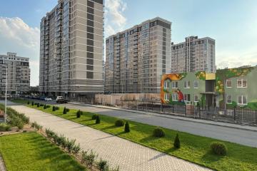 Фото №1: 1-комнатная квартира 39&nbsp;м², 5/12&nbsp;эт. - Краснодар, мкр. ЖК Красная Площадь, ул. им. Мурата Ахеджака, 12к4