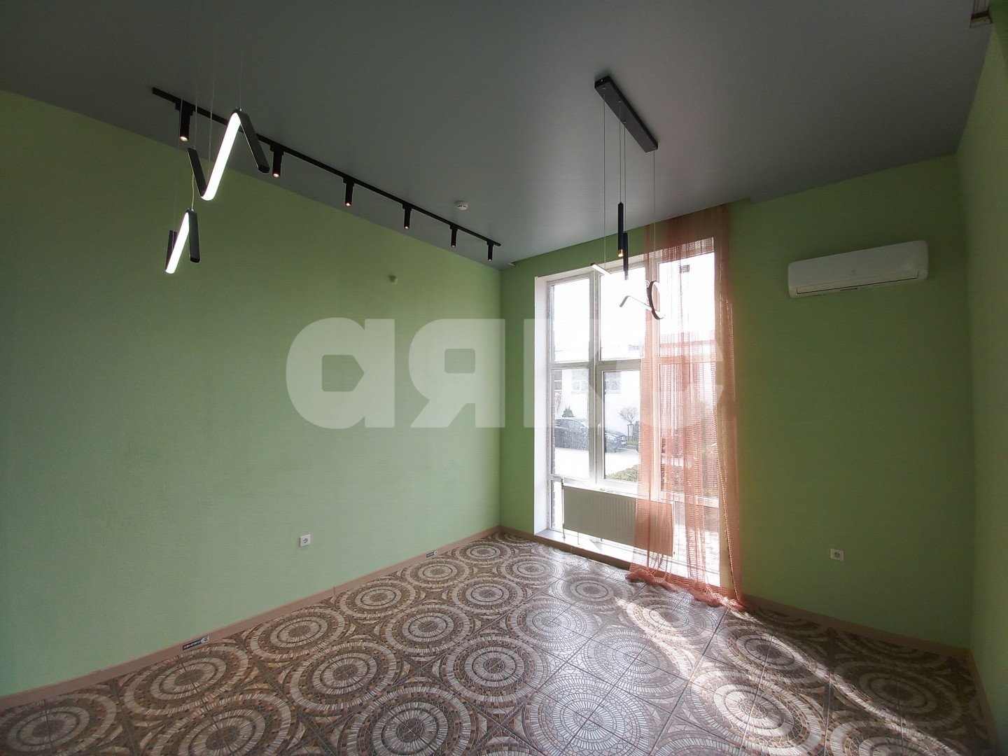 Фото №6: Коммерция 37&nbsp;м², 1/20&nbsp;эт. - Анапа, мкр. жилой комплекс Огни Анапы, ул. Толстого, 130к1