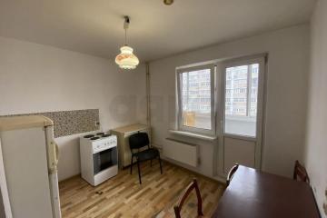 Фото №1: 2-комнатная квартира 60&nbsp;м², 12/16&nbsp;эт. - Краснодар, мкр. Репино, пр-д Репина, 42