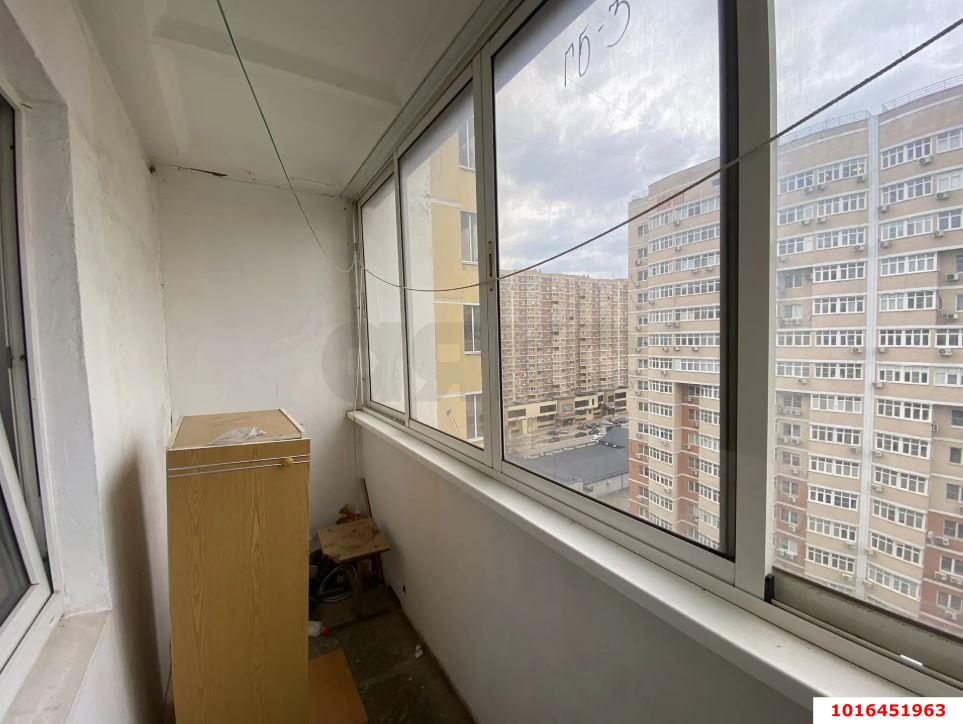 Фото №8: 2-комнатная квартира 65&nbsp;м², 12/16&nbsp;эт. - Краснодар, Прикубанский внутригородской округ, мкр. Репино, пр-д Репина, 42